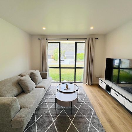 Leisure Holiday Home Lake Hayes Easte Queenstown Ароутаун Екстериор снимка
